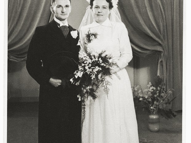 Trouwdag Frits en Corrie 02-1955 Foto's trouwdag Corrie en Frits, 01-02-1955